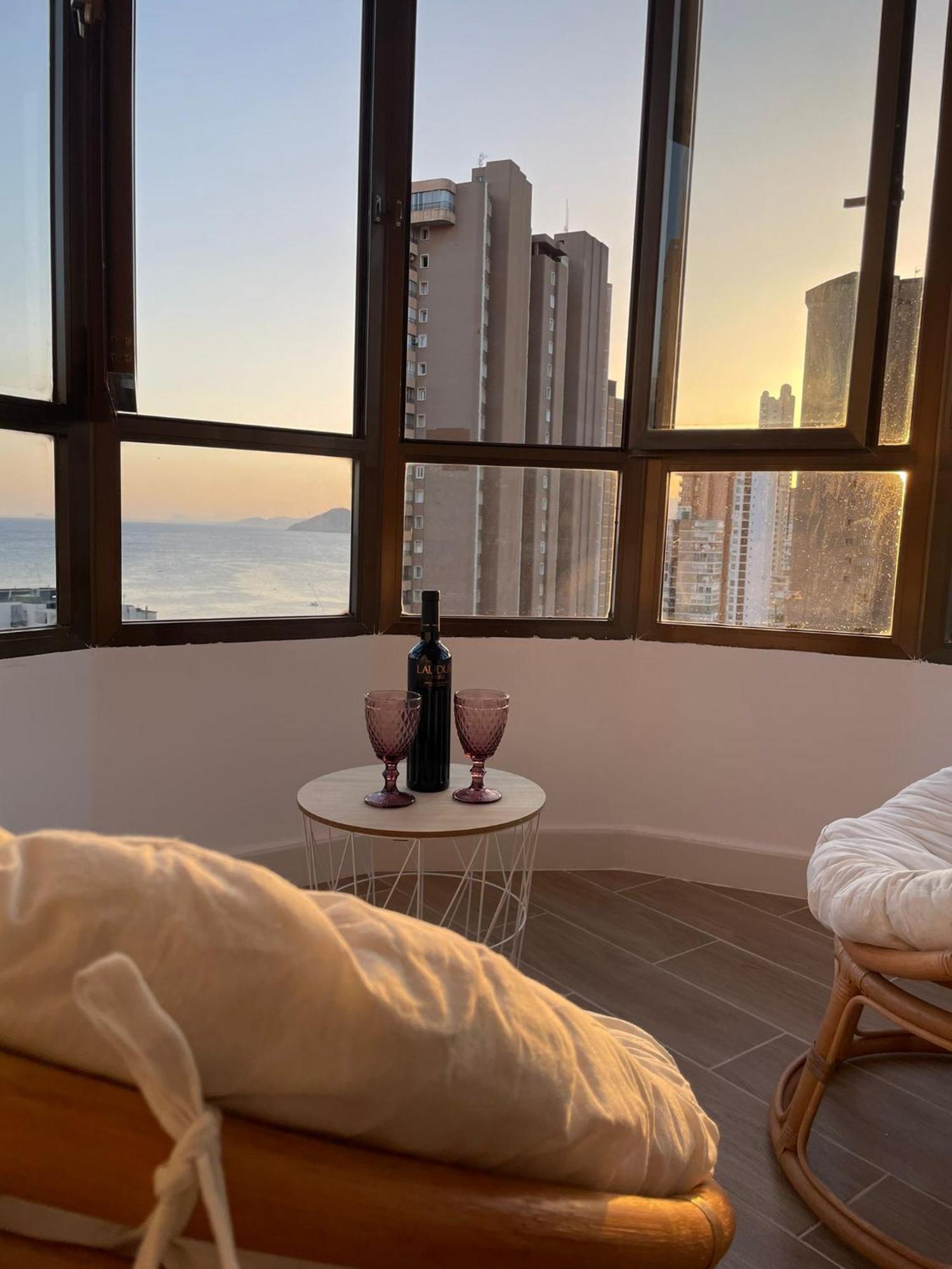 Suite Panoramic Benidorm Buitenkant foto