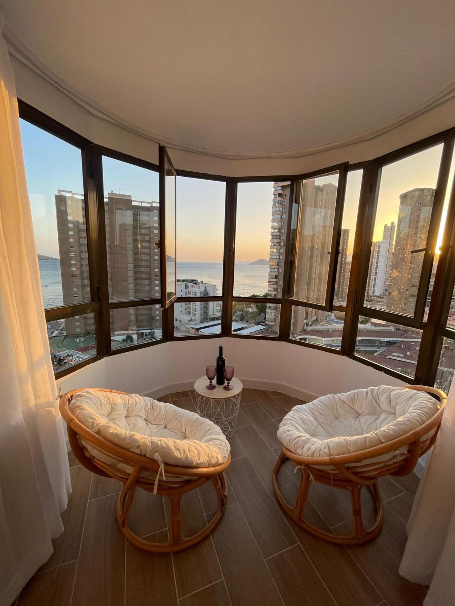Suite Panoramic Benidorm Buitenkant foto