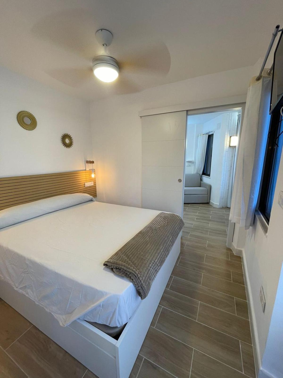 Suite Panoramic Benidorm Buitenkant foto