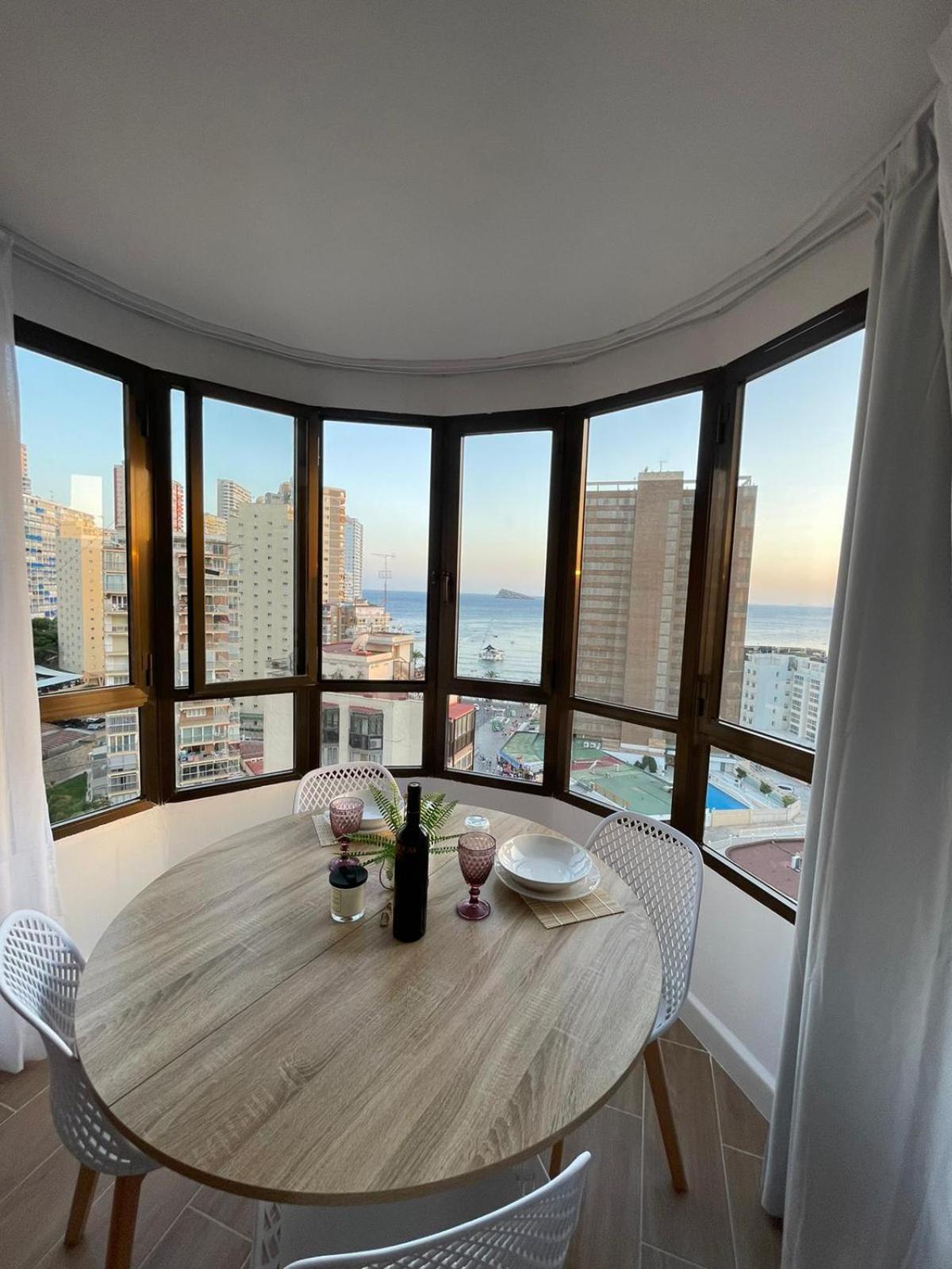 Suite Panoramic Benidorm Buitenkant foto